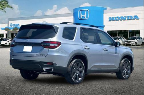 2025 Honda Pilot Sport
