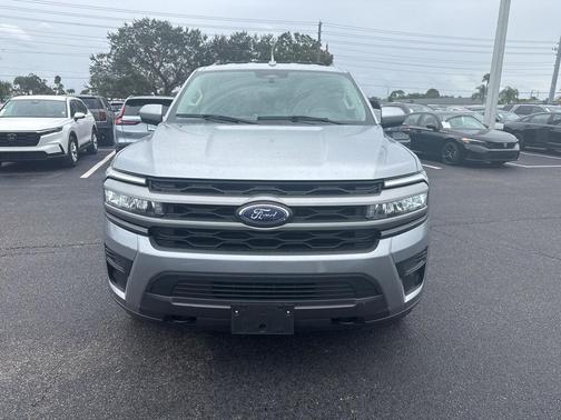 2023 Ford Expedition Max XLT
