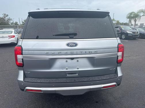 2023 Ford Expedition Max XLT