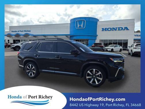 2023 Honda Pilot AWD Elite