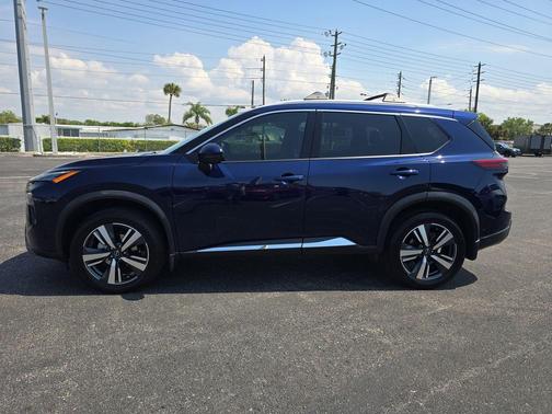 2024 Nissan Rogue SL