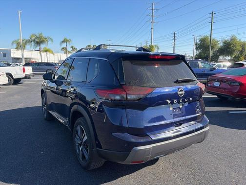 2024 Nissan Rogue SL