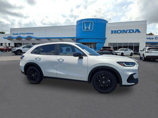 2026 Honda HR-V 2WD Sport