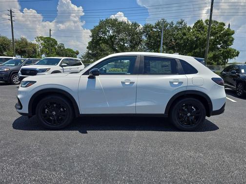 2026 Honda HR-V 2WD Sport