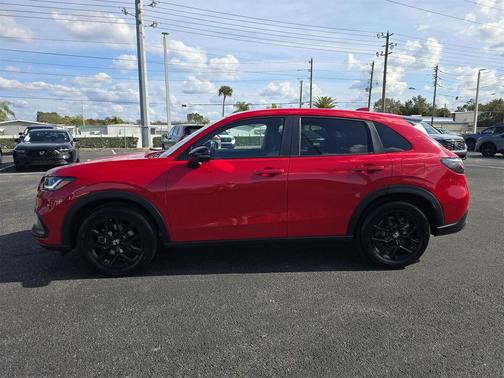 2025 Honda HR-V 2WD Sport
