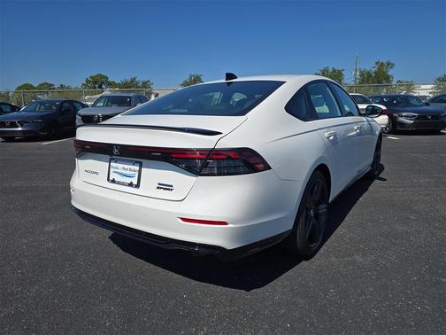 2025 Honda Accord Hybrid Base