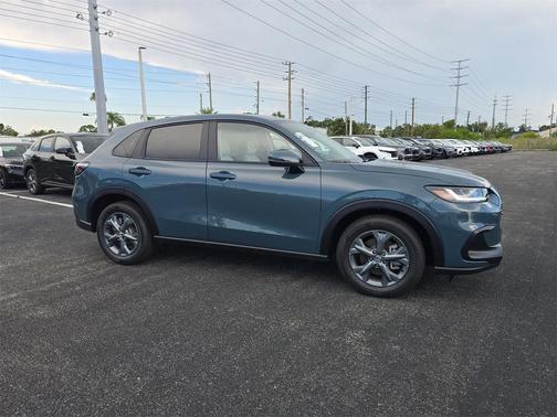 2026 Honda HR-V LX
