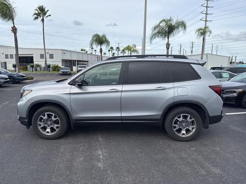2023 Honda Passport AWD TrailSport