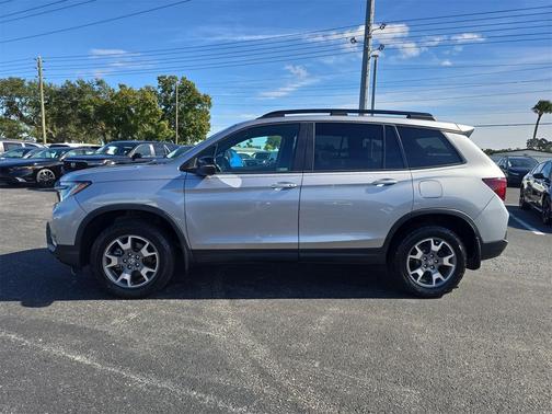 2023 Honda Passport AWD TrailSport