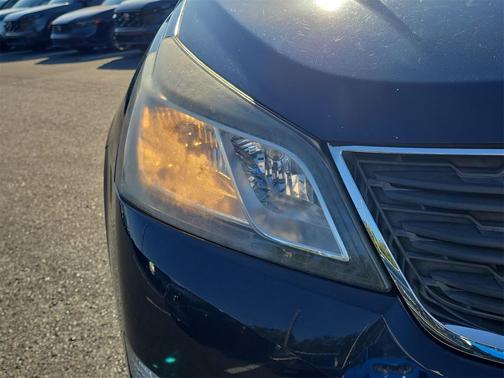 2017 Chevrolet Traverse LS