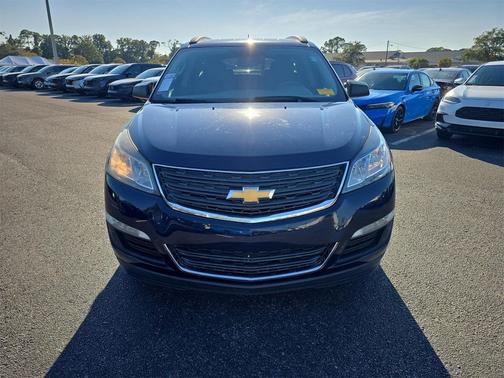 2017 Chevrolet Traverse LS