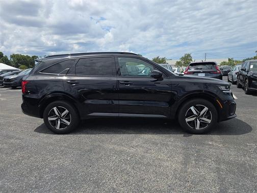 2023 Kia Sorento S