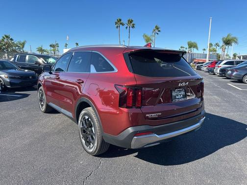2025 Kia Sorento S