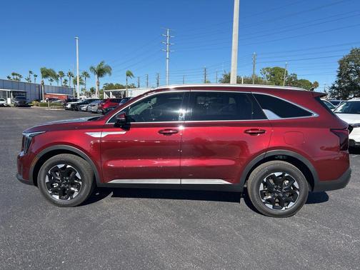 2025 Kia Sorento S