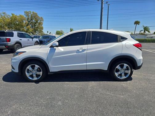 2021 Honda HR-V LX