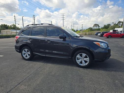 Dark Gray Metallic 2016 Subaru Forester 2.5i Premium