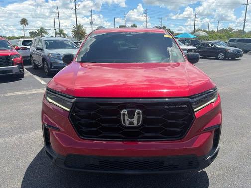 Radiant Red Metallic II 2025 Honda Pilot Black Edition