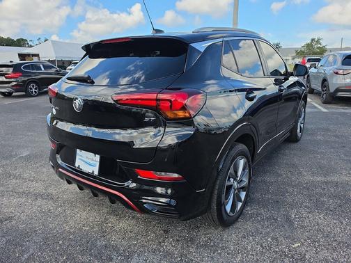 Ebony Twilight Metallic 2022 Buick Encore GX Select