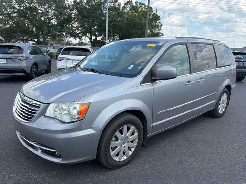 Billet Silver Metallic Clearcoat 2013 Chrysler Town & Country Touring