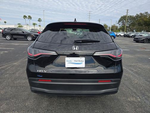 2023 Honda HR-V LX
