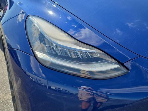 Deep Blue Metallic 2021 Tesla Model Y Long Range Dual Motor All-Wheel Drive