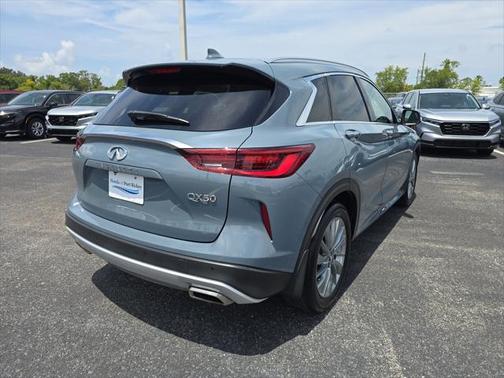 2023 INFINITI QX50 LUXE
