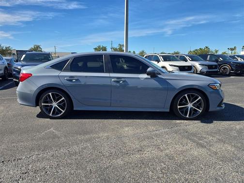 2022 Honda Civic Touring