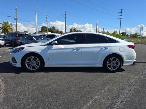 2018 Hyundai SONATA Limited