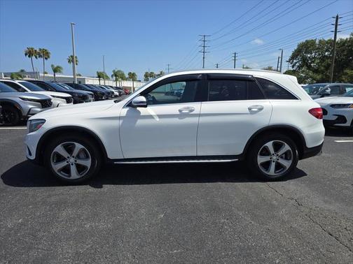 2017 Mercedes-Benz GLC 300 Base
