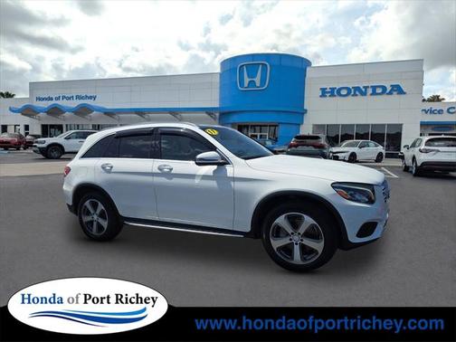 2017 Mercedes-Benz GLC 300 Base