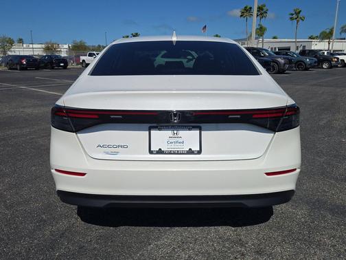 2025 Honda Accord LX 1.5T