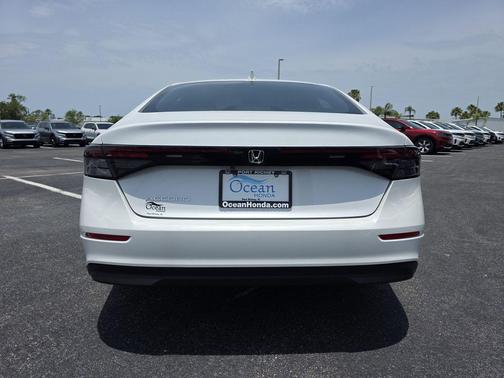 2025 Honda Accord LX 1.5T