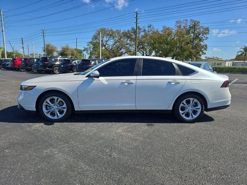 2025 Honda Accord LX 1.5T