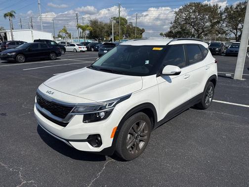 2023 Kia Seltos S