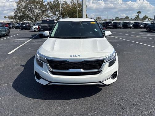 2023 Kia Seltos S