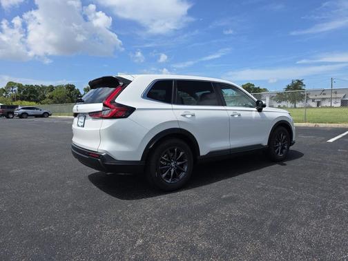 Platinum 2026 Honda CR-V EX-L 2WD
