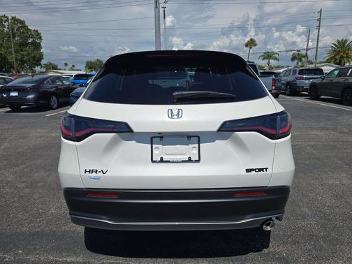 Platinum 2027 Honda HR-V Sport 2WD