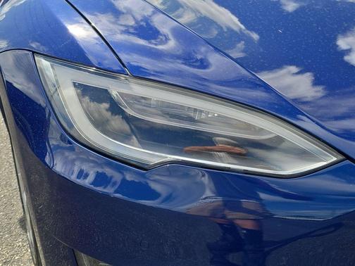 2016 Tesla Model S 75D