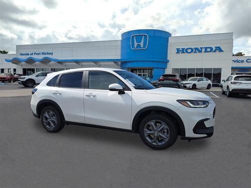 2026 Honda HR-V LX