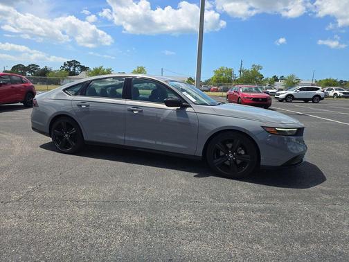 2023 Honda Accord Hybrid Sport-L