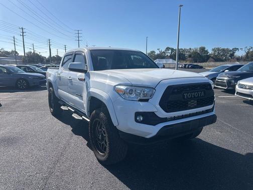 2020 Toyota Tacoma SR