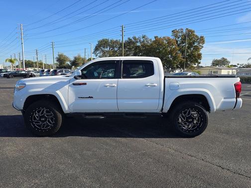 2020 Toyota Tacoma SR