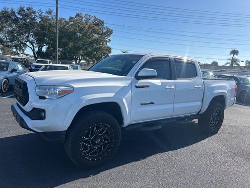 2020 Toyota Tacoma SR
