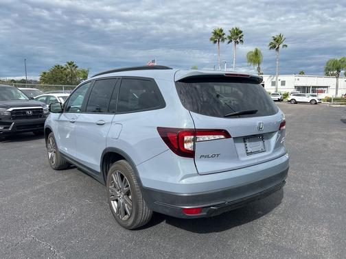 2022 Honda Pilot AWD Sport