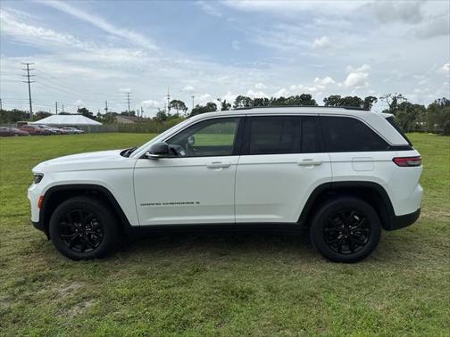 2023 Jeep Grand Cherokee Limited X