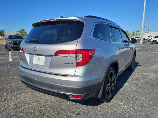 2022 Honda Pilot 2WD Special Edition