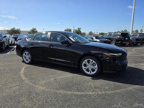 2025 Honda Accord LX 1.5T