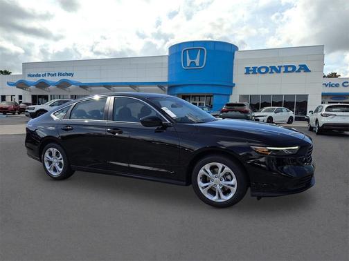 2025 Honda Accord LX 1.5T