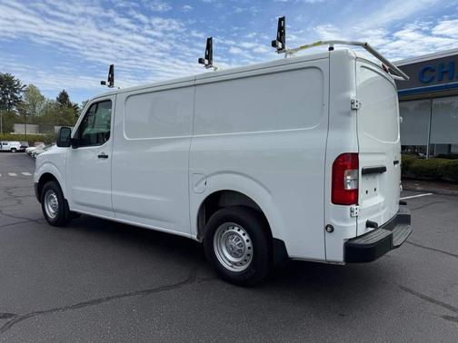 2021 Nissan NV Cargo NV1500 S V6