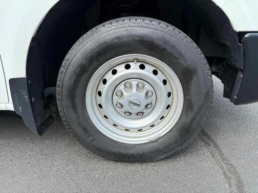 2021 Nissan NV Cargo NV1500 S V6